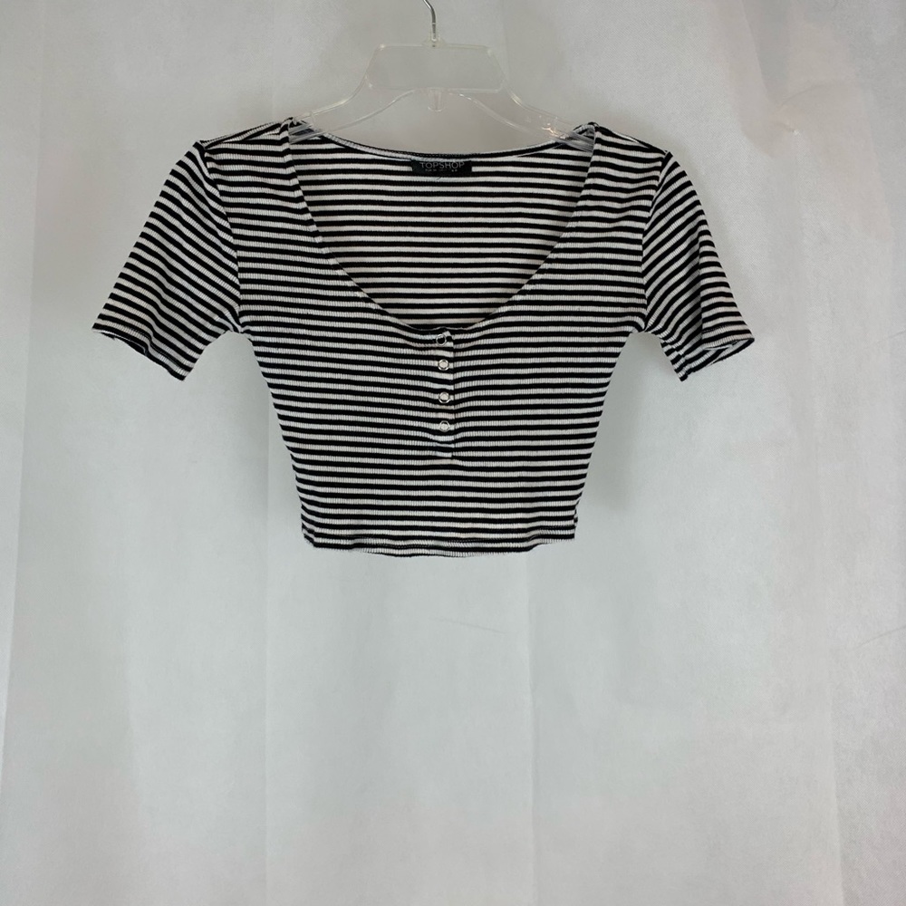 🌻TOPSHOP striped button up crop top